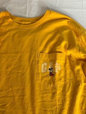 GAP x Disney Mickey Mouse Pocket T Shirt Yellow Mens XL NWT Graphic Tee